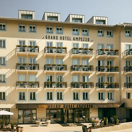 Grand Ampezzo 5*
